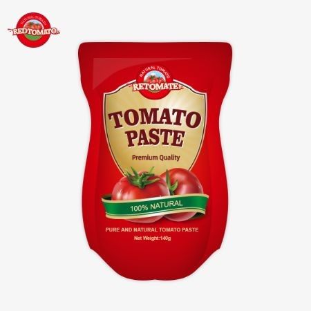 Saco de 140 g de pasta de tomate agrio y dulce, con una pureza que oscila entre el 22% y el 30%
