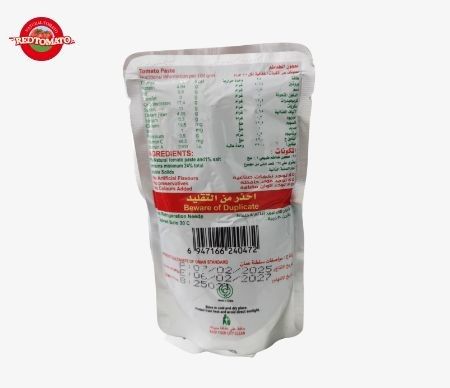 Bolsas de pasta de tomate de alta calidad, disponibles en pie, de doble concentración y con un peso de 70 g.