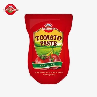Esta bolsa de pie contiene 250g de pasta de tomate dulce y picante con una pureza que oscila entre el 30% y el 100%